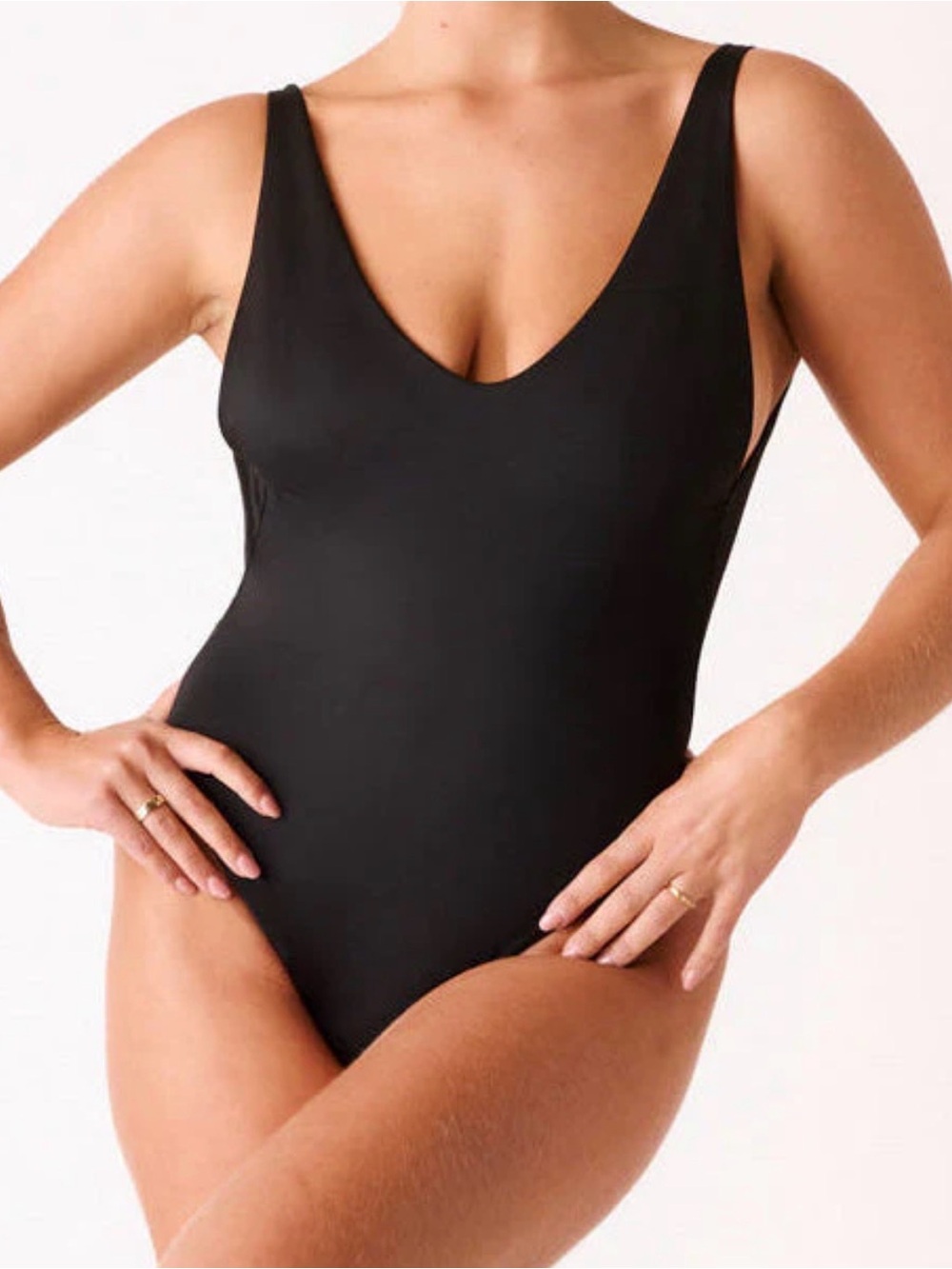 BNWT LONDRE Minimalist - matte Black